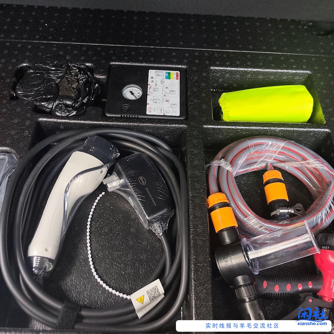 德力西洗车套装完美，物有所值。如图所示！就是不知道这个链子干啥的？